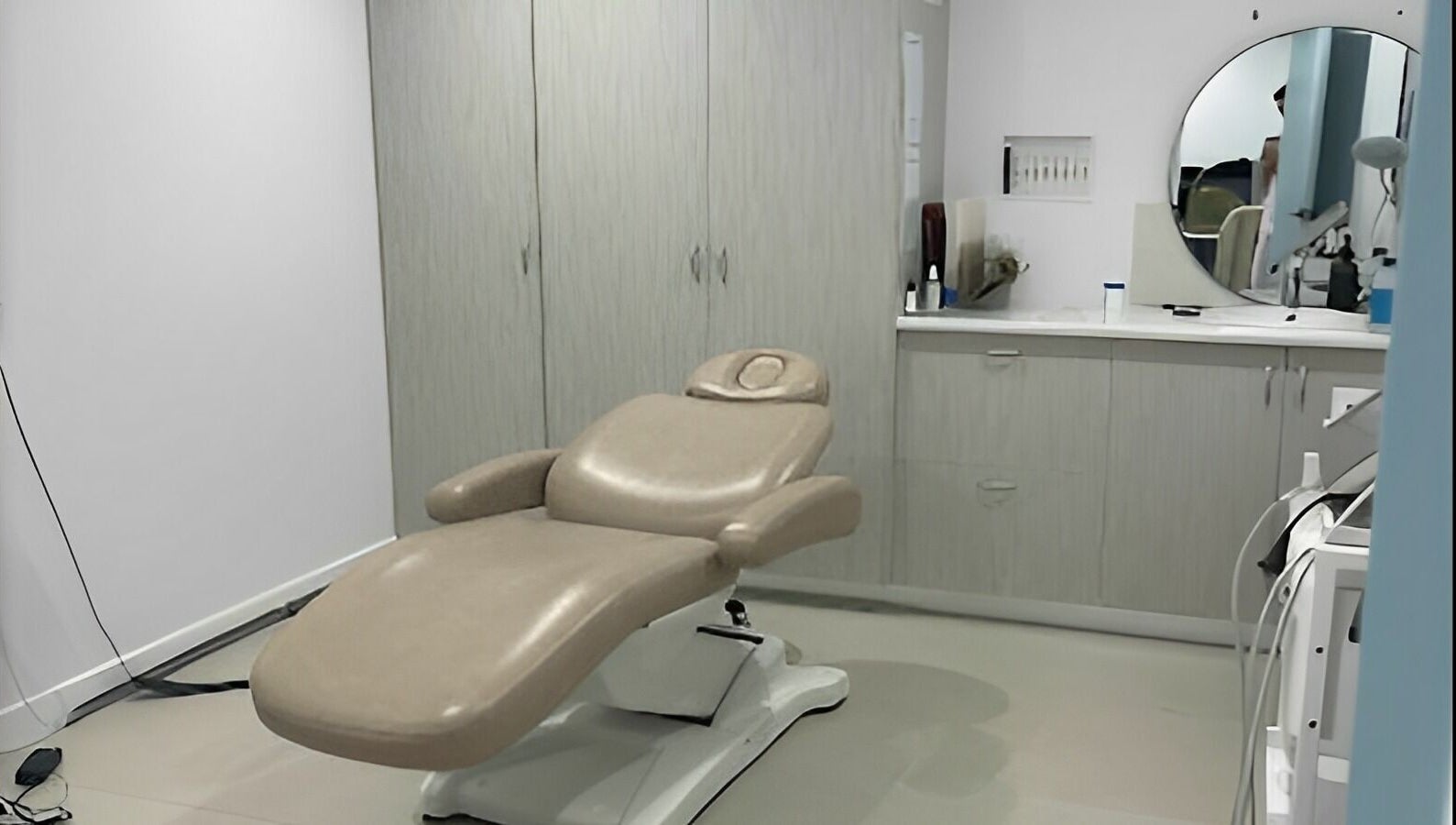 Modern treatment room at Crystal’s Lash & Brow Art, West End, Queensland, AU, featuring a comfortable chair.