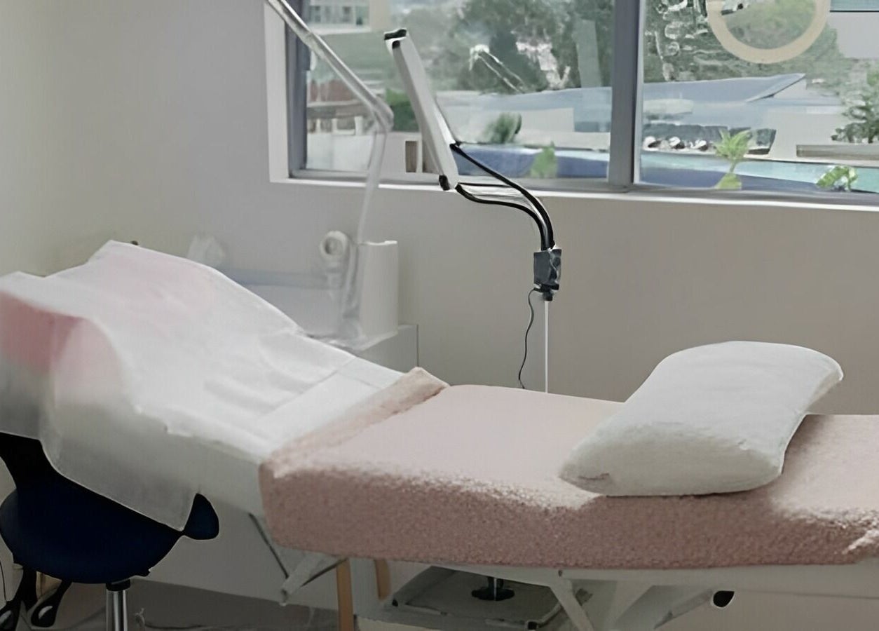 Relaxing treatment room at Crystal’s Lash & Brow Art, West End, Queensland, AU, featuring a comfy bed.