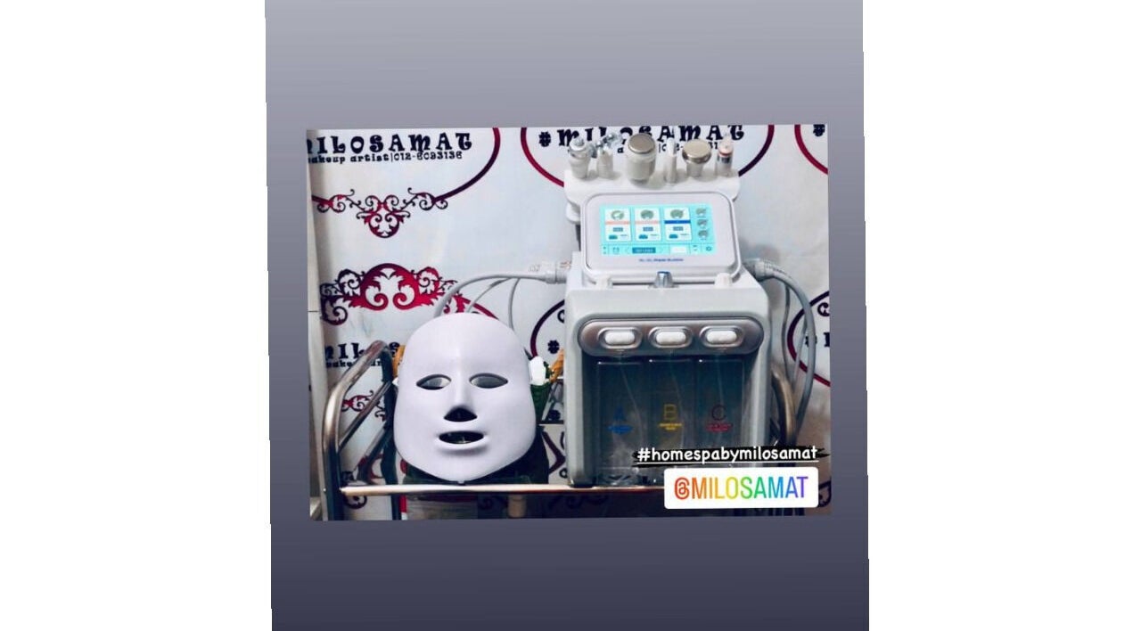 Advanced facial treatment equipment at Milosamat Me'time Spa Selayang, Batu Caves, Selangor, MY.