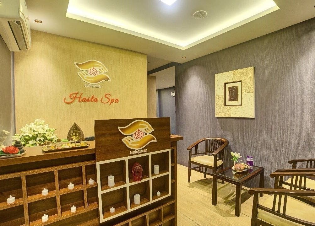 Elegant reception at Hasta Spa Tada in Tada, Andhra Pradesh, IN, with serene decor and welcoming ambiance.