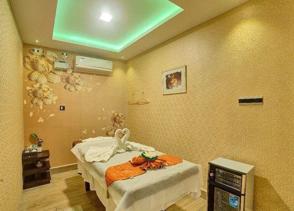 Relaxing spa room at Hasta Spa Tada, located in Tada, Andhra Pradesh, IN, with calming decor and ambient lighting.