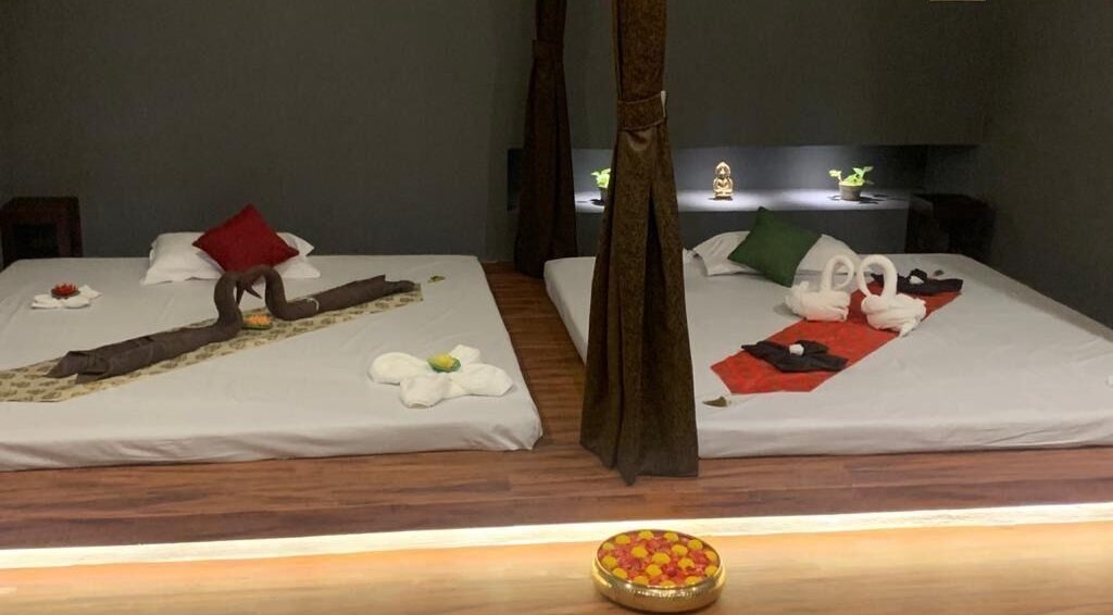 Relaxing treatment beds at Hasta Spa Anna Nagar, Chennai, Tamil Nadu, IN, designed for ultimate wellness.