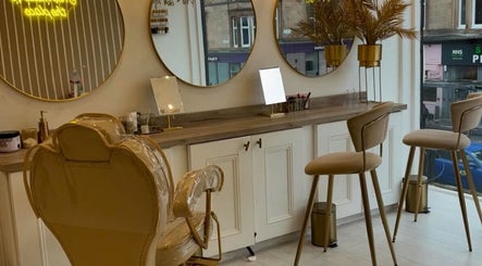 Dutchess Salon Glasgow – obraz 2