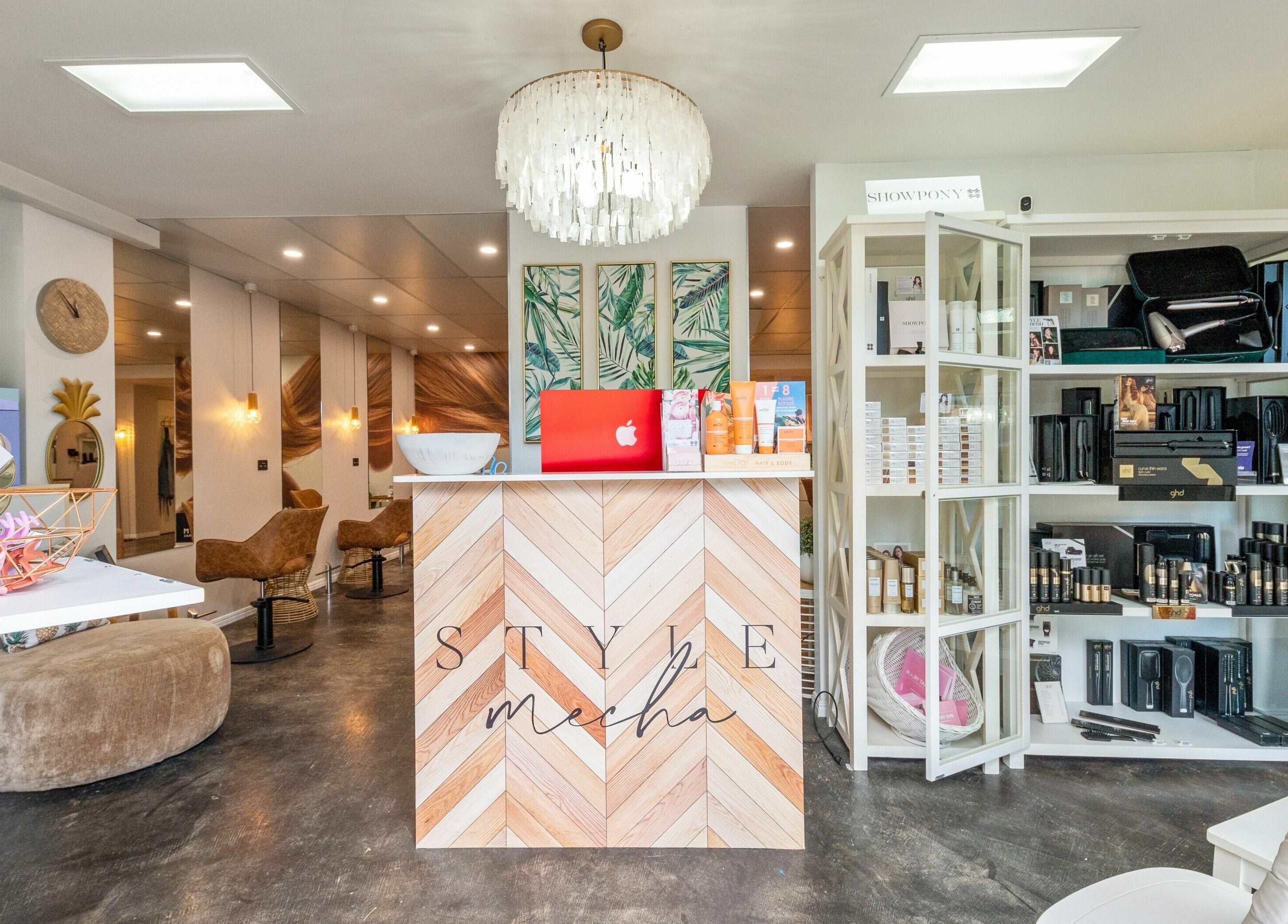 Style Mecha salon reception with elegant decor in Thorneside, Queensland, AU showcasing beauty products.