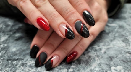 Girly Claws by Briana Critchell image 3