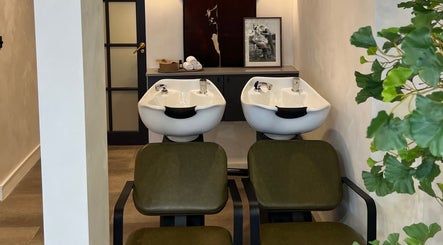 Bearded Dragon Barbers image 2
