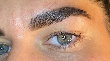 The Symmetric Brow image 3