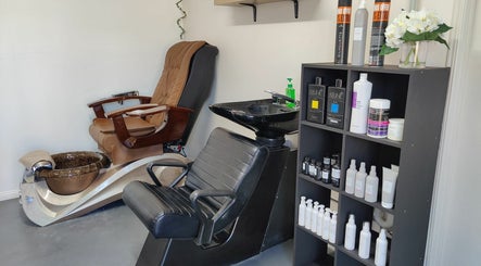 Rita's Hair and Beauty Studio