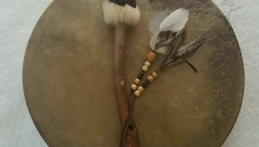 Four Feathers Healing image 1