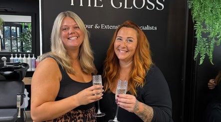 Smiling clients enjoying sparkling drinks at THE GLOSS, Lowestoft, England, GB.