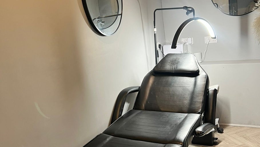Shxdy Skin Clinic image 1