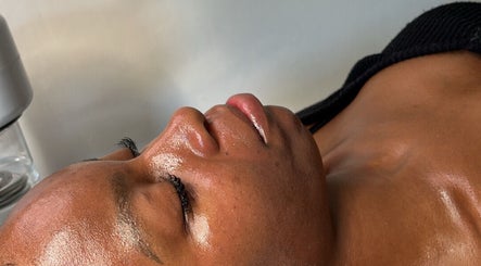 Shxdy Skin Clinic image 3