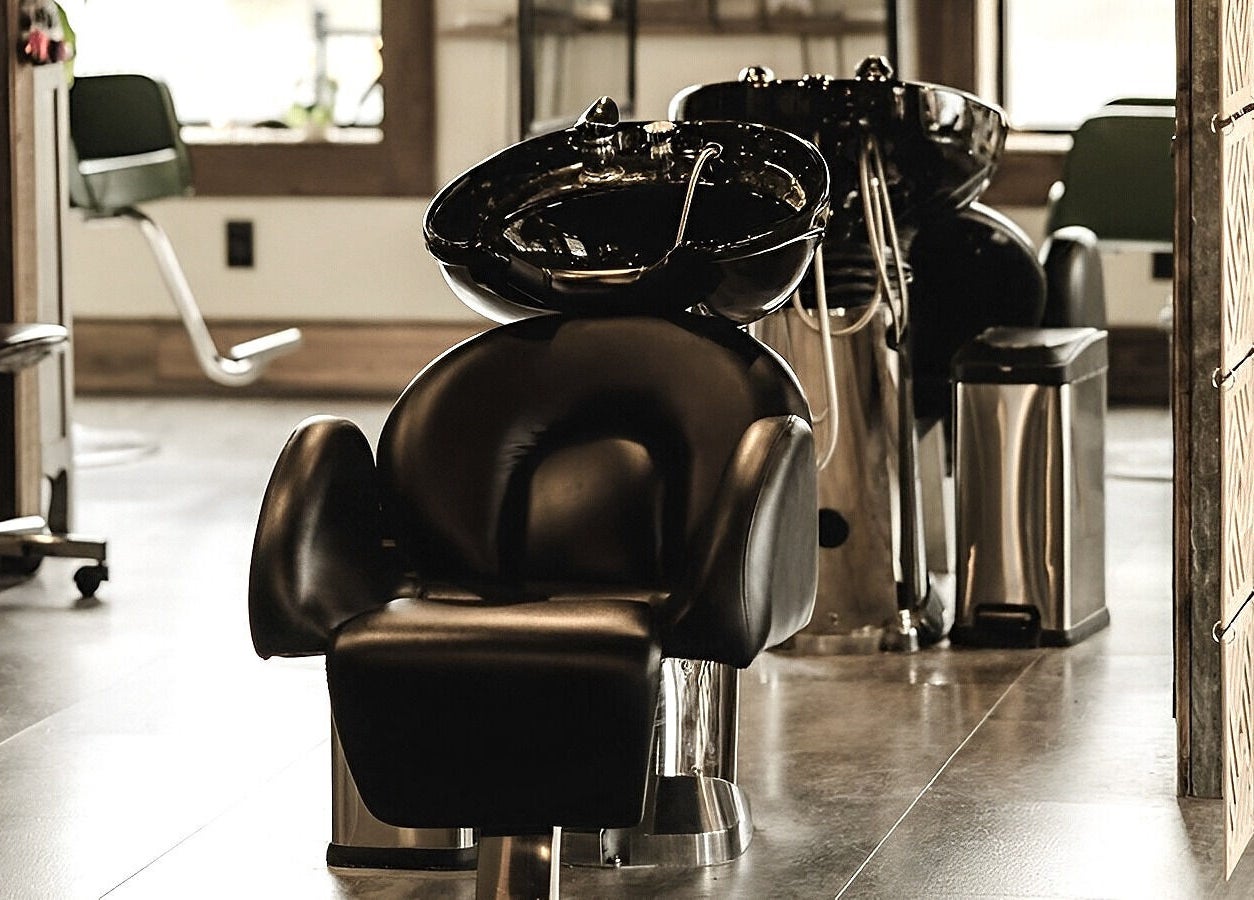Modern hair washing station at Pura Vida Salon, Livingston, Montana, US, offering ultimate comfort and style.