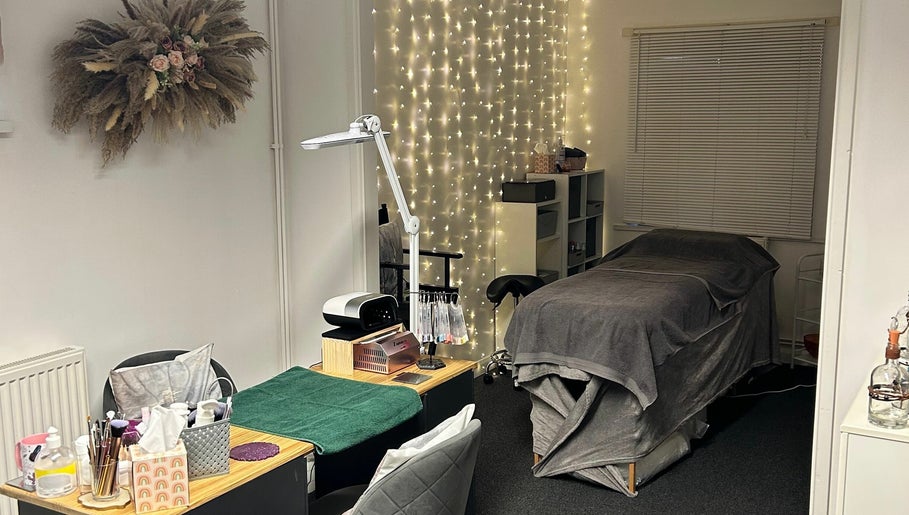 Coco’s Beauty and Designs image 1