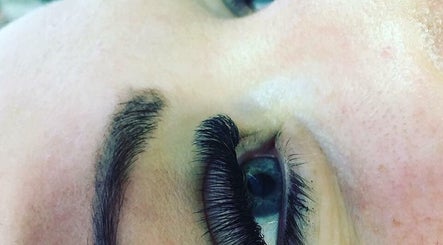 Lash Belfast image 3
