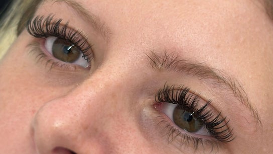 Pretty Little Lashes