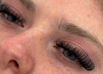 Close-up of eyelash extensions at Pretty Little Lashes, Ayr, Scotland, GB, showcasing intricate lash work.