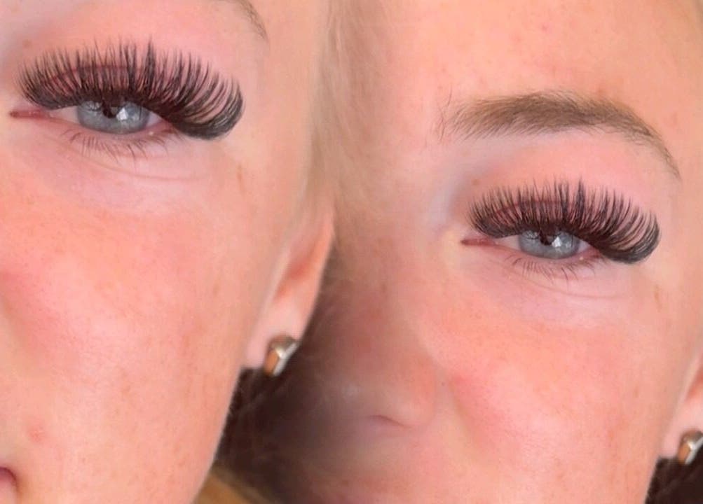 Close-up of elegant lash extensions at Lashes by Izzy, Mynydd Cynffig, Cymru, GB. Stunning eye enhancement.