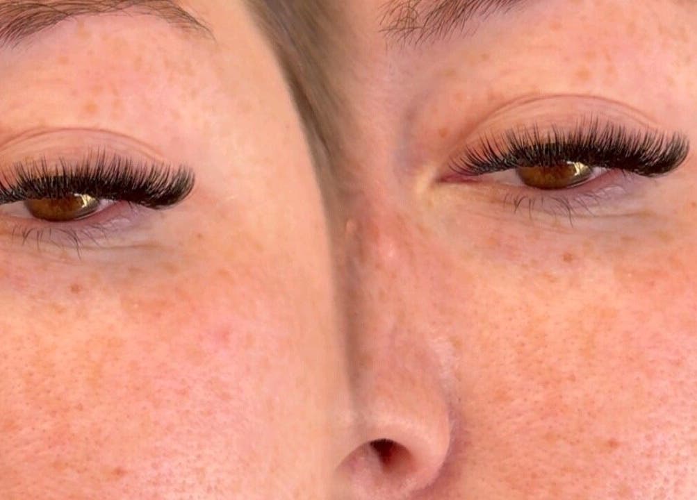 Close-up of expertly applied lash extensions at Lashes by Izzy, Mynydd Cynffig, Cymru, GB.