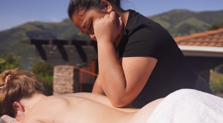 Sri Thai Massage image 3