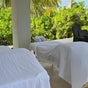 Molly's Hair and Spa Cayman - Grand Cayman, Grand Cayman