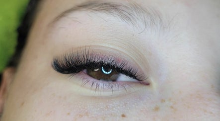 Imagen 3 de Flor de Lashes 