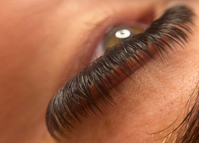 Close-up of elegant lash extensions at The Honey Haus, Nottingham, England, GB.