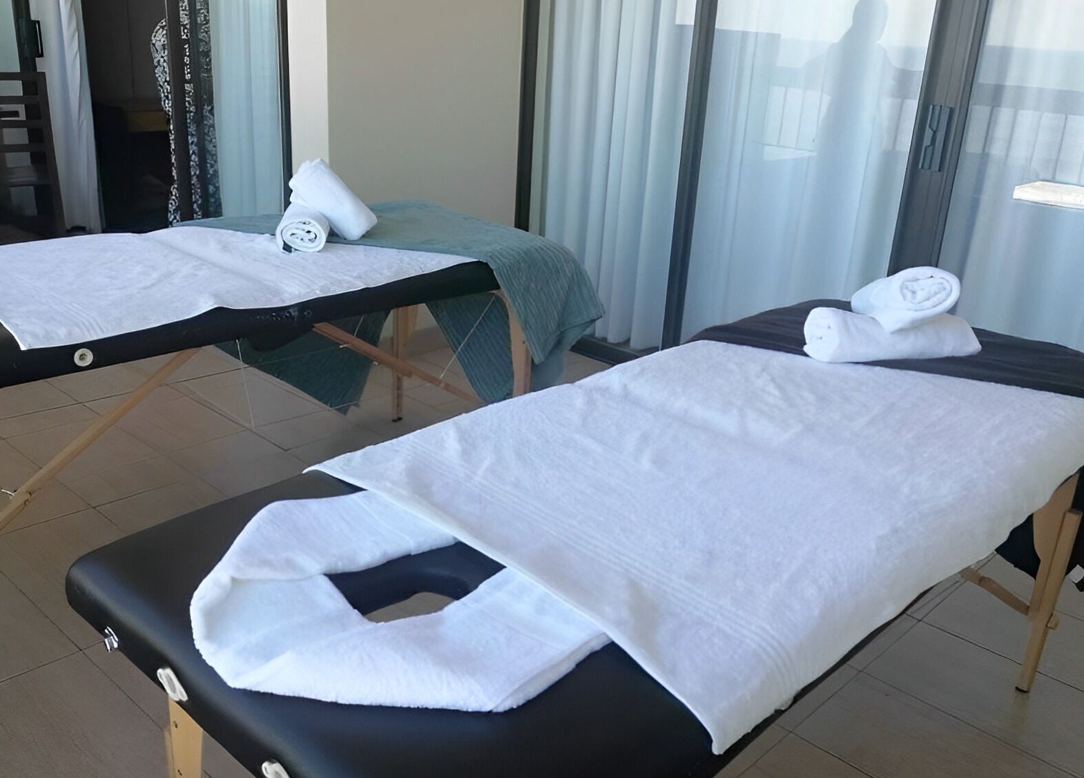 Relaxing massage tables at La-Lumiere Mobile Spa in Margate, Kwazulu-natal, ZA with ocean view.