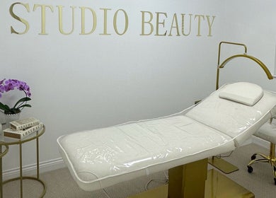 Luxurious beauty treatment room at Cracklewood Close, West Moors, England, GB with aesthetic decor.