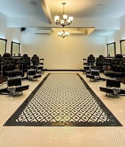 The Mankind Barber image 2