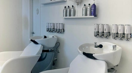 Hair-ology and Spa Cocoa Beach изображение 2