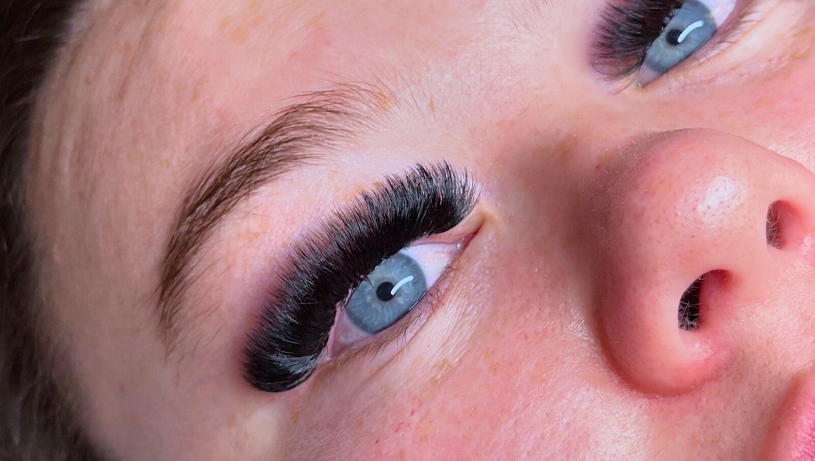 Close-up of eyelash extensions at Tias Lashes in Warnbro, Western Australia, AU showcasing detailed work.