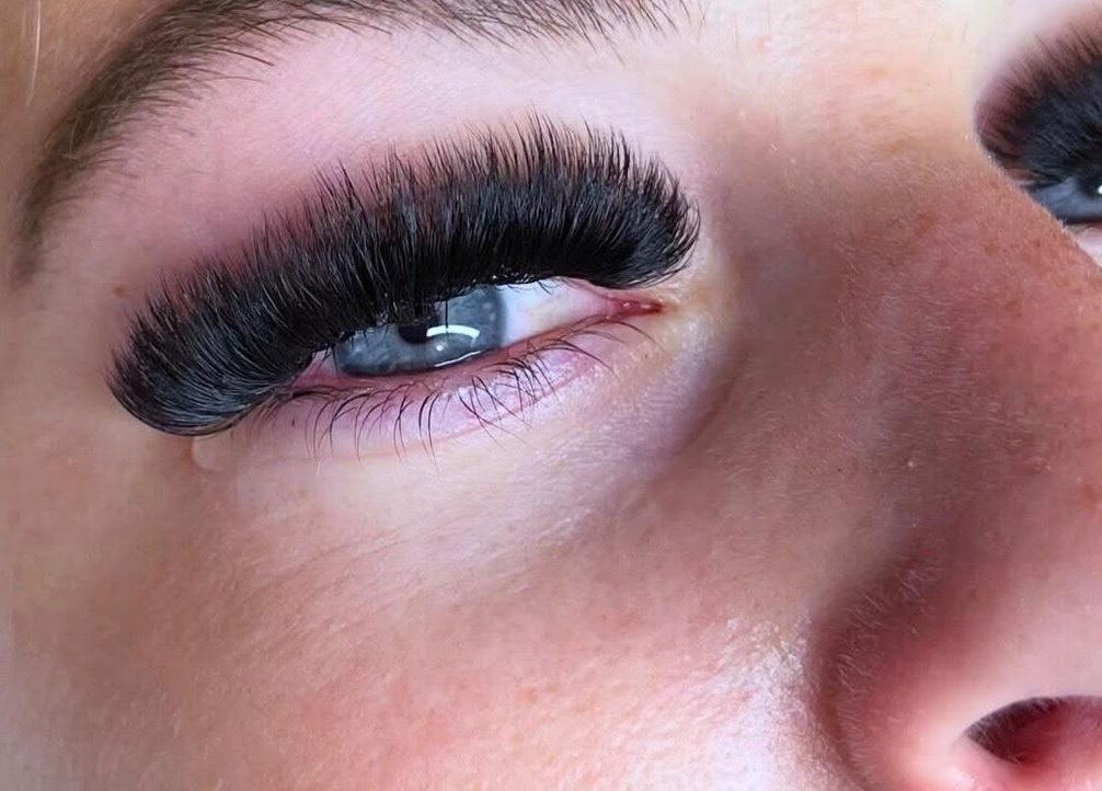 Close-up of expertly applied eyelashes at Tias Lashes, Warnbro, Western Australia, AU.