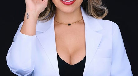 B Laserskin&Wellness image 2