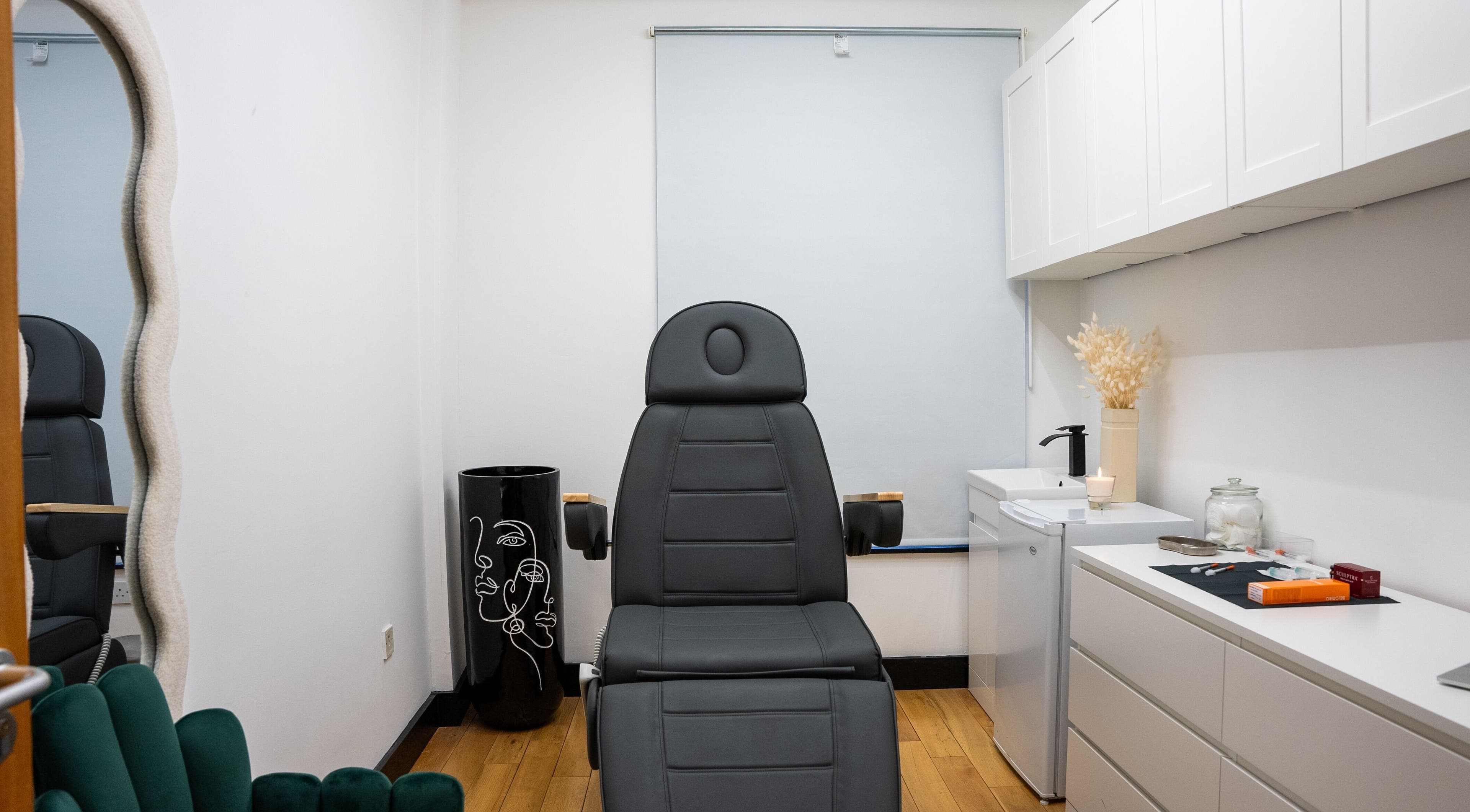 Modern treatment room at Lanzone Aesthetic Clinic in Dublin, County Dublin, IE with stylish decor and equipment.