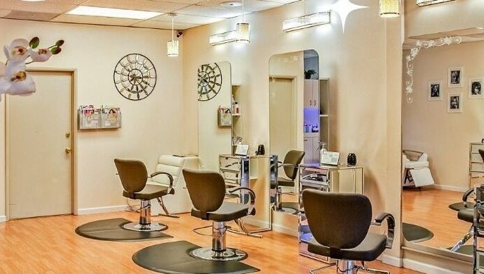 Immagine 1, Xpressions Salon & Day Spa