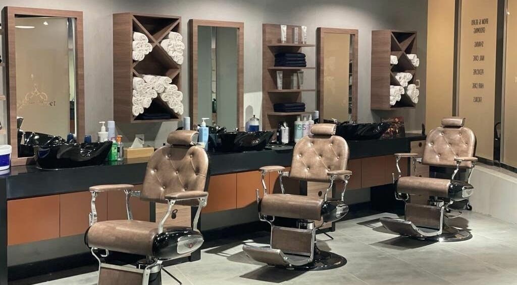 Elegant barber chairs at Mane Street Gents Salon, Dubai, AE, offering premium grooming services.