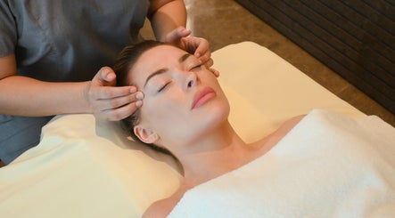 Pine Spa by Wellbeings-  Dubai Marina