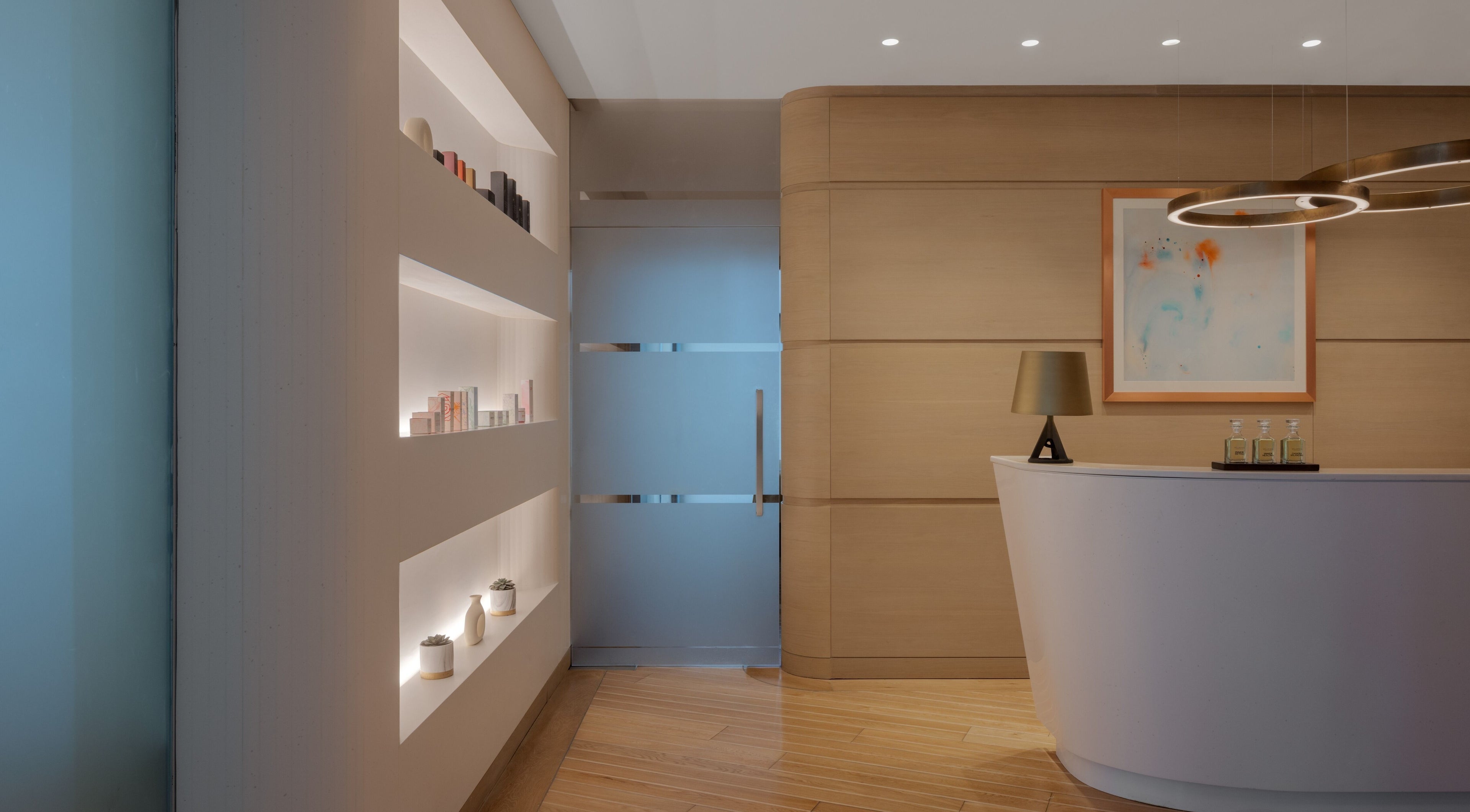 Elegant reception at Wellbeings Holistics Healing Hilton Jewel of the Creek, Dubai, AE.