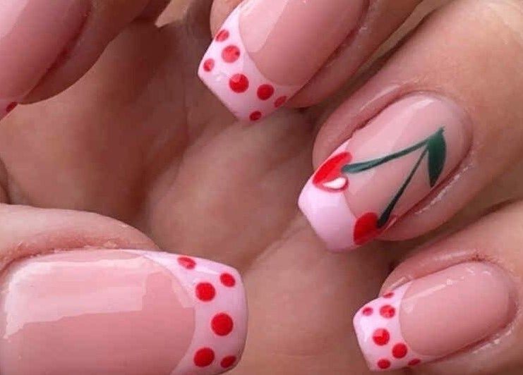 Cherry and polka dot nail art at Beauty at Dee’s, Newcastle upon Tyne, England, GB. Perfectly manicured nails.