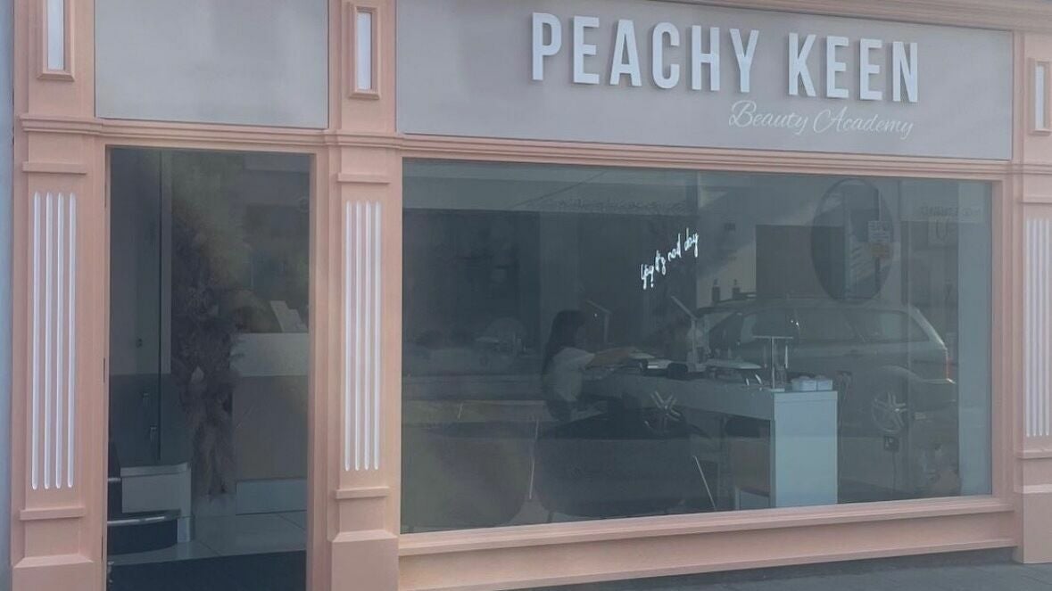 The Lash and Brow Boutique Peachy Keen Training Academy UK 48