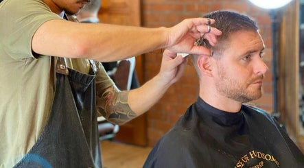 House of Handsome Barbershop | Waverley – obraz 3