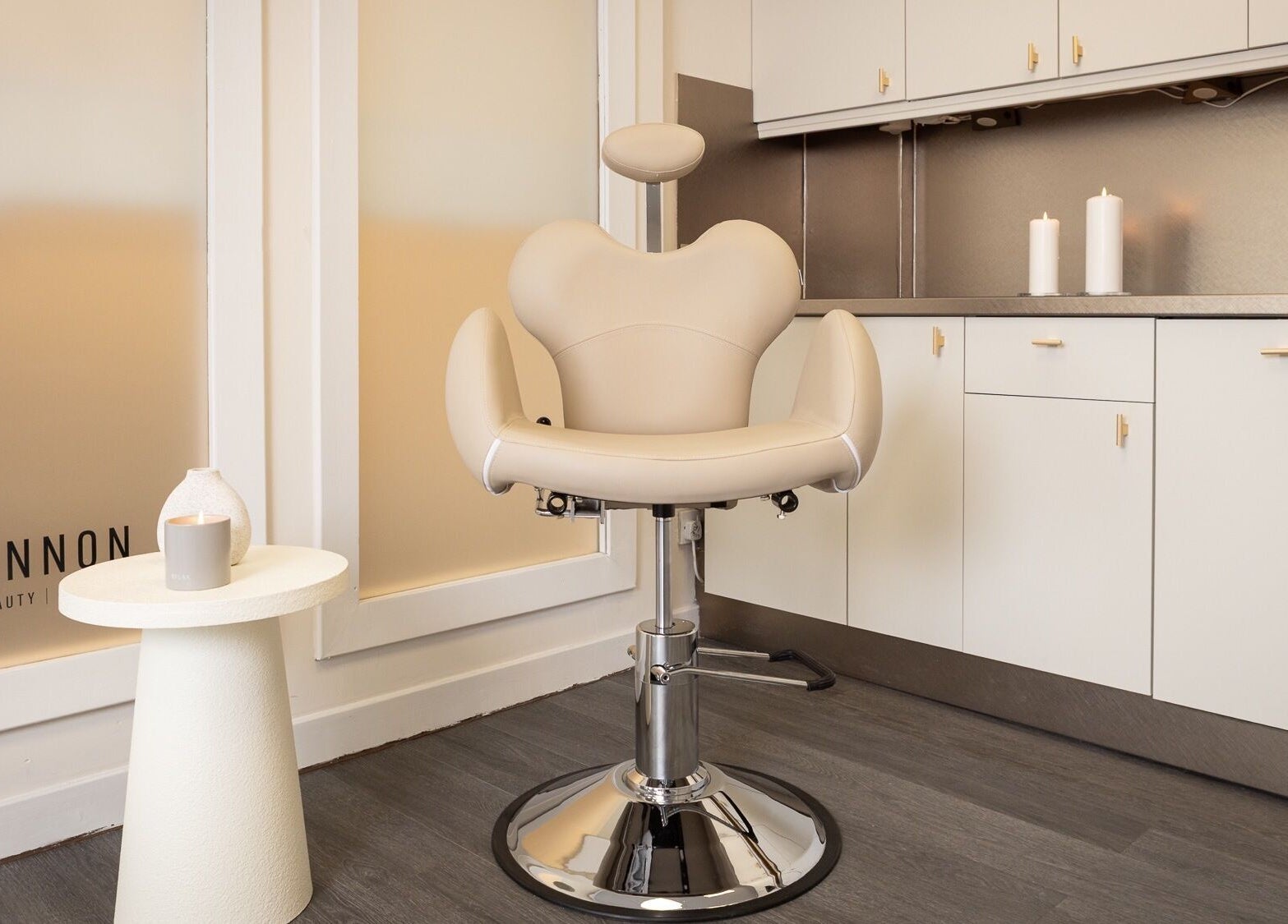 Luxurious salon chair at By Lennon Beauty & Waxing, Edinburgh, Scotland, GB offering premium wellness services.