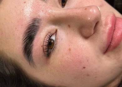 Close-up of precisely shaped eyebrows by Lennon Beauty & Waxing, Edinburgh, Scotland, GB.