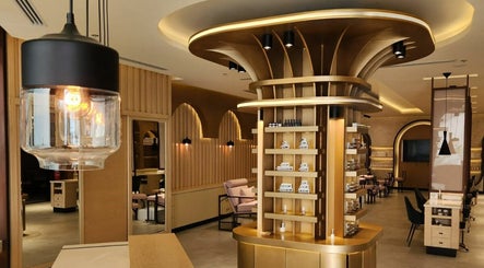 Plush Nail Boutique - Al Takhassousi kép 2