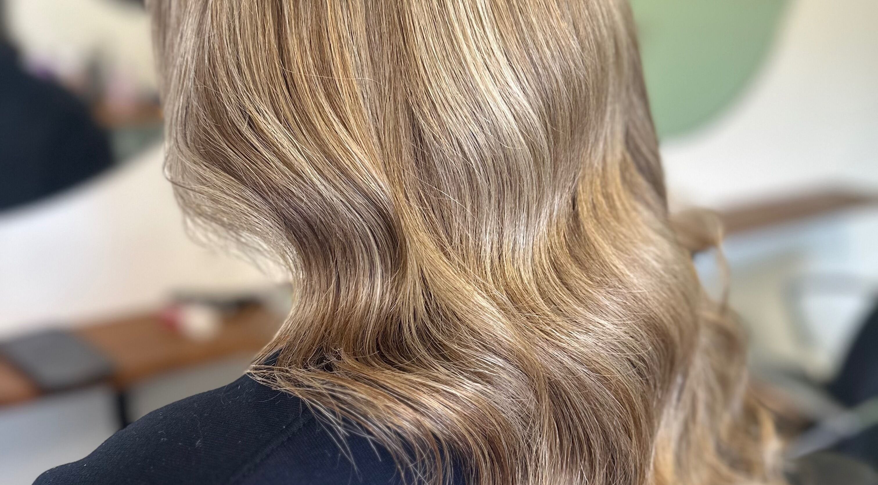 Beautiful wavy haircut at Saylor and Co Hair Studio, Levin, Manawatū-whanganui Region, NZ.