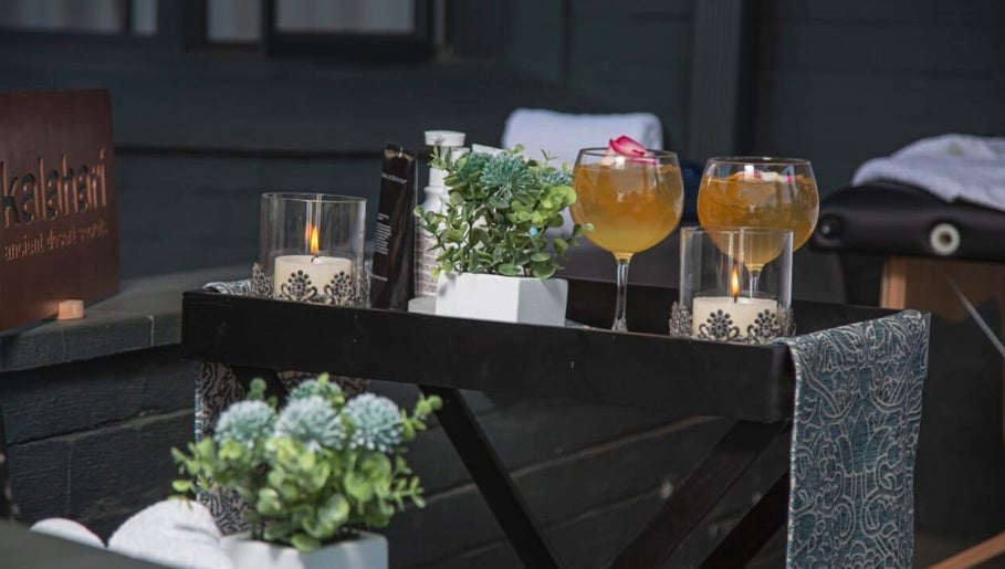 Elegant spa setting with candles and drinks at Emihle Mobile Spa in Durban, Gauteng, ZA.