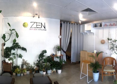 Relaxing lobby at Zen Japanese Massage - Wollongong featuring lush plants and tranquil decor in Wollongong, New South Wales, AU.