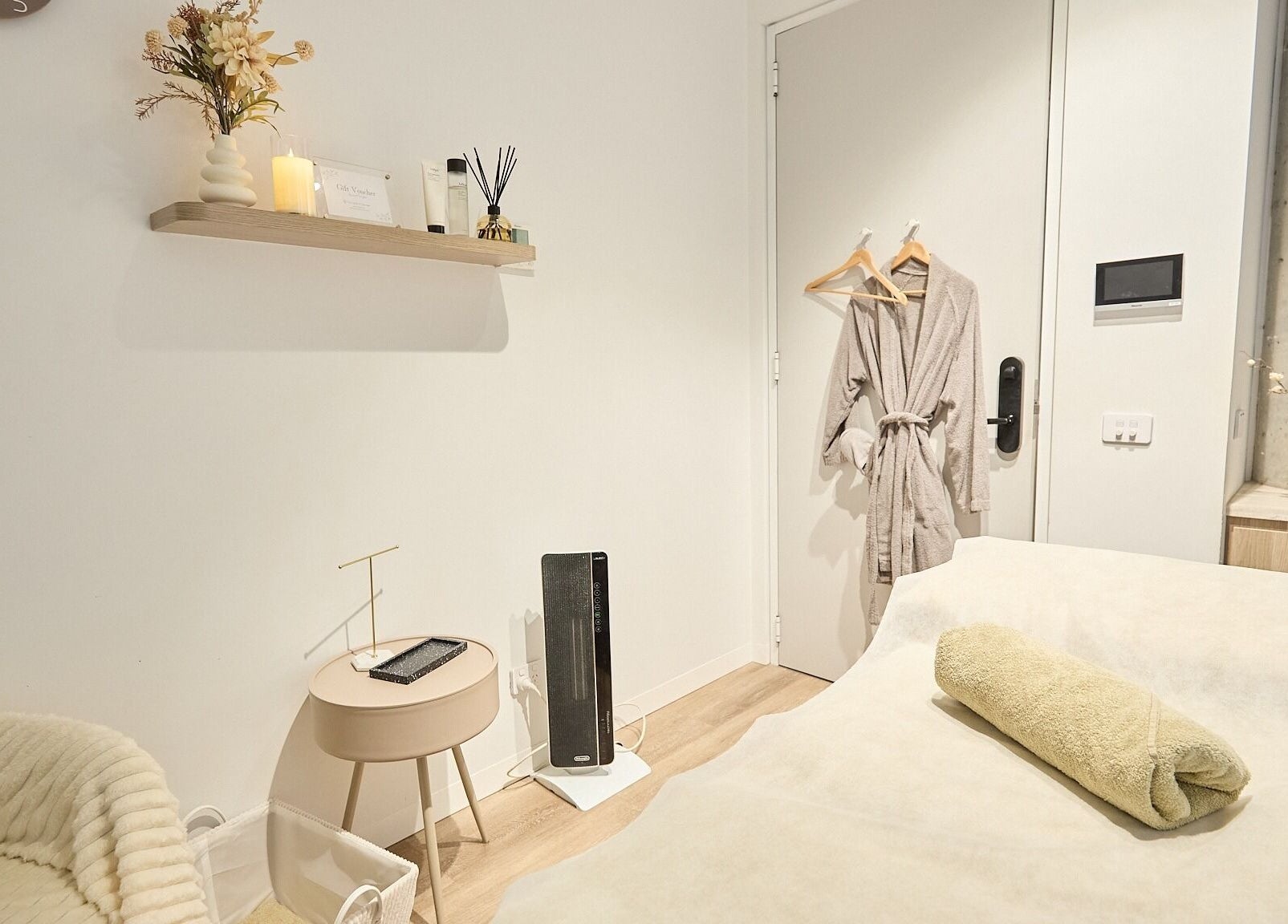 Relaxing spa room at Zen Japanese Massage Platinum - St Leonards in St Leonards, New South Wales, AU.