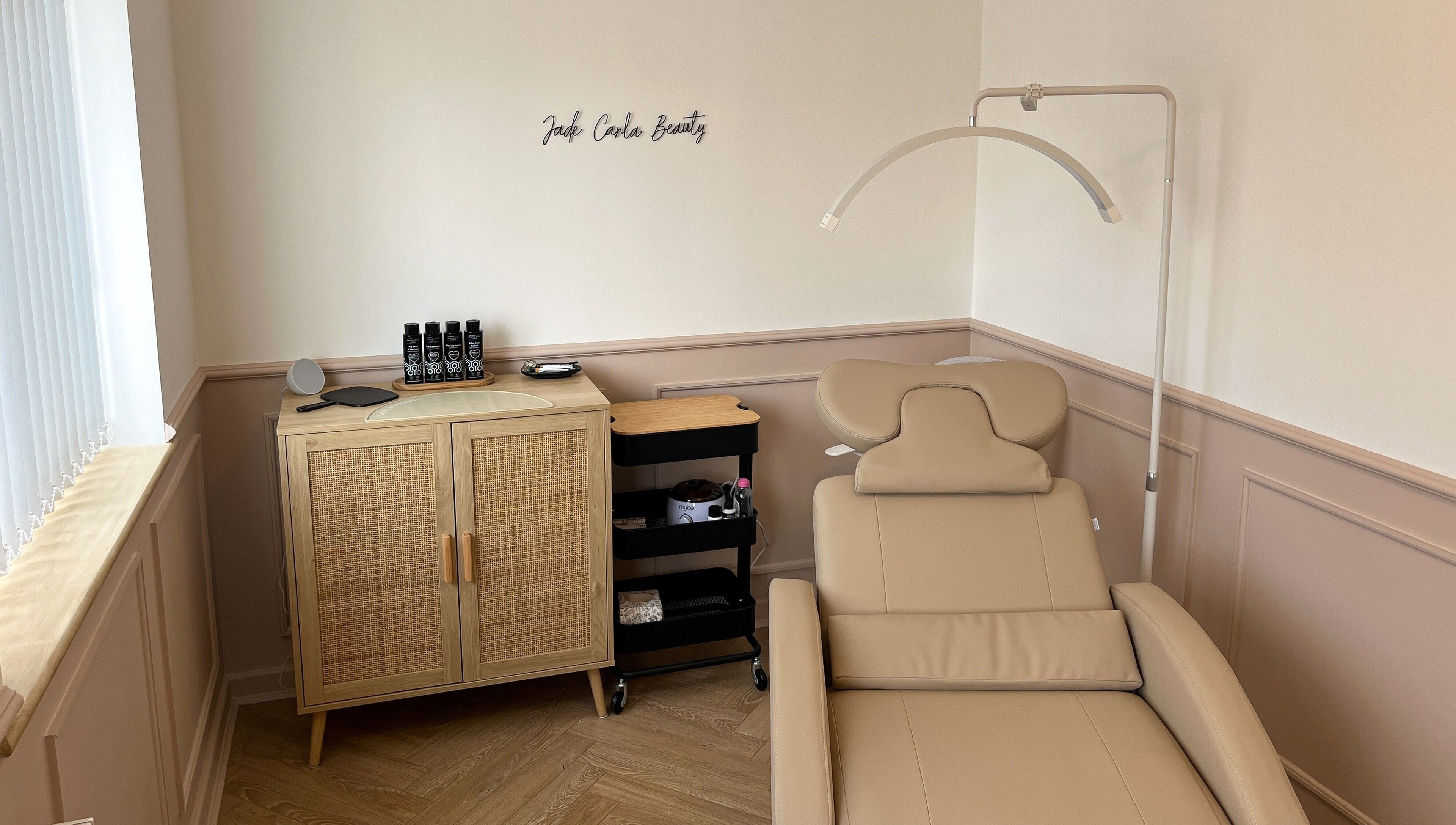 Peaceful treatment room at Jade Carla Beauty, Southport, England, GB offering a tranquil beauty experience.